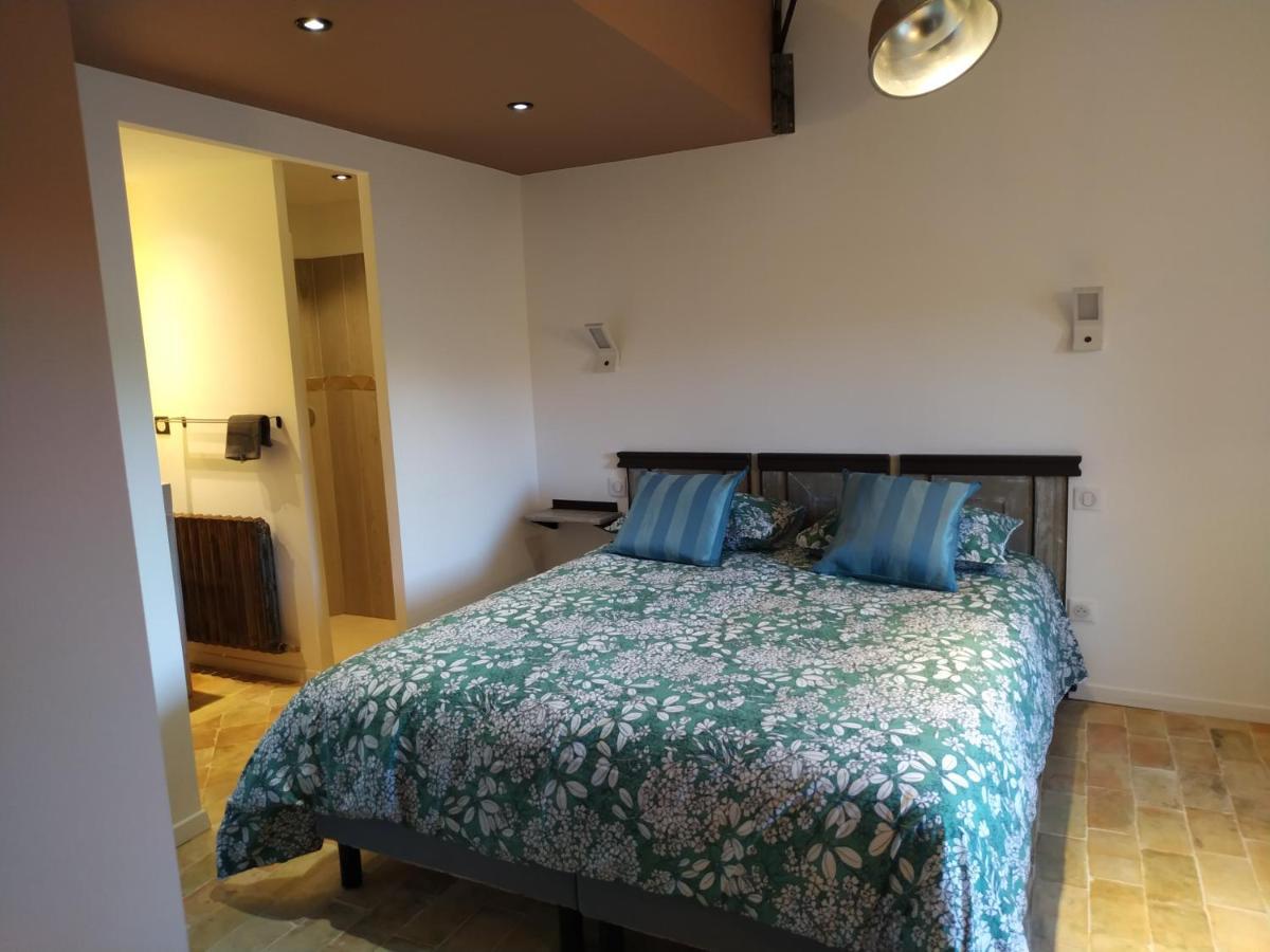 Maison D'Hotes Du Grand Chene Valensole Luaran gambar